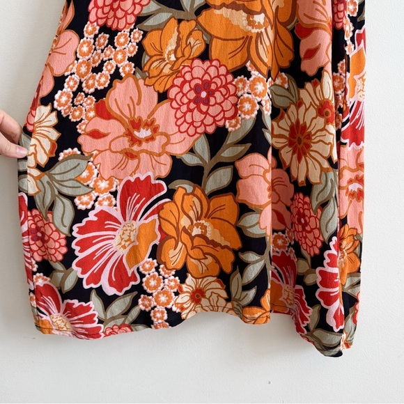 MINKPINK • Rey Raglan Mini Tee Dress - Picture 5 of 13